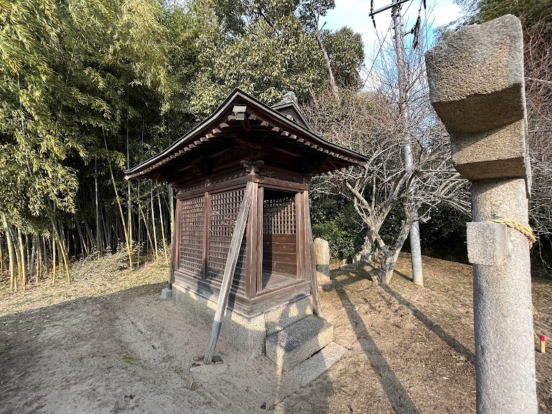 産湯川神社(小野篁産湯池)