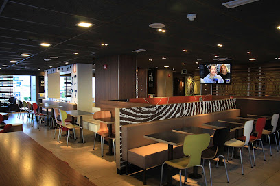 McDonald,s - Av. de Tarragona, 49, AD500 Andorra la Vella, Andorra