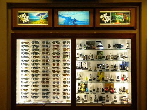 Clothing Store «Billabong», reviews and photos, 3101 PGA Boulevard P213, Palm Beach Gardens, FL 33410, USA