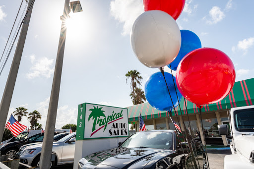Used Car Dealer «Tropical Auto Sales», reviews and photos, 742 Northlake Blvd, North Palm Beach, FL 33408, USA