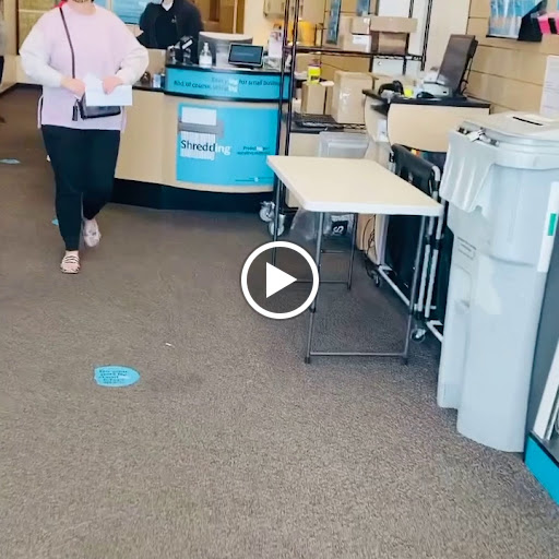 Shipping and Mailing Service «The UPS Store», reviews and photos, 2417 Jericho Turnpike, Garden City Park, NY 11040, USA