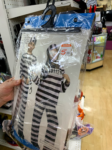 Thrift Store «Goodwill Store & Donation Center», reviews and photos