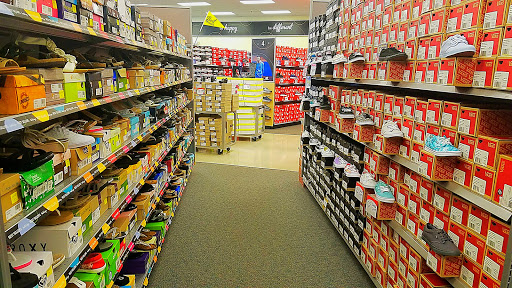 Shoe Store «Shoe Carnival», reviews and photos, 1771 WP Ball Blvd, Sanford, FL 32771, USA
