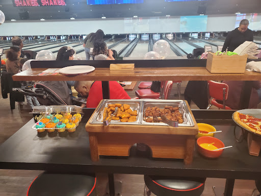 Bowling Alley «Brunswick Zone Columbia Lanes», reviews and photos, 7100 Carved Stone, Columbia, MD 21045, USA