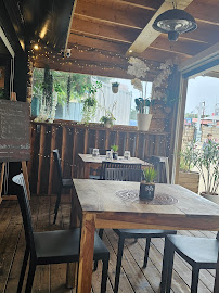 Atmosphère du Restaurant vietnamien Chez Loan à Mimizan - n°5