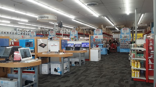 Office Supply Store «Staples», reviews and photos, 465 Tuckahoe Rd, Yonkers, NY 10710, USA