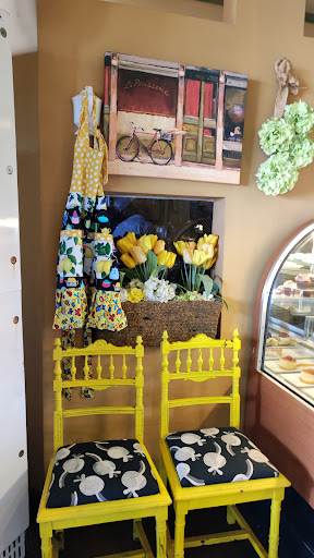 Cafe «Yellow Vase», reviews and photos, 31248 Palos Verdes Dr W, Rancho Palos Verdes, CA 90275, USA