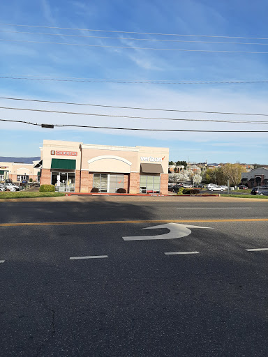 Cell Phone Store «Verizon», reviews and photos, 1615 Reservoir St #104, Harrisonburg, VA 22801, USA