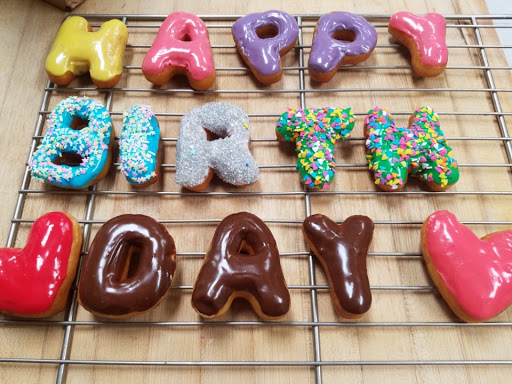 Donut Shop «Ferguson Donut Shop», reviews and photos, 8537 Ferguson Rd, Dallas, TX 75228, USA