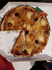 Plats et boissons du Pizzeria Sicile Pizza - Chez Enzo à Hyères - n°19