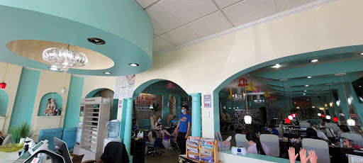 Shopping Mall «Crossroads Shopping Center», reviews and photos, 1525 U.S. 41, Schererville, IN 46375, USA