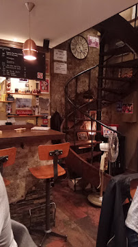 Atmosphère du Restaurant O Trois Singes à Toulon - n°5