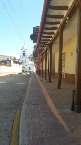 Opiniones de Iglesia Católica San Sebastián de Solano en Déleg - Iglesia