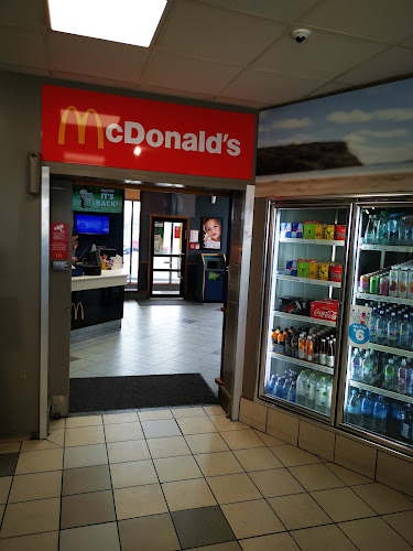 Z - Mana - Service Station. Temporarily closed - Porirua