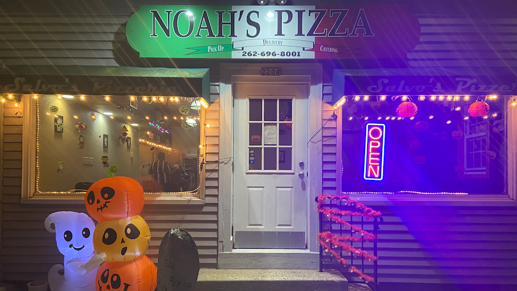 Noah's Pizza 53072