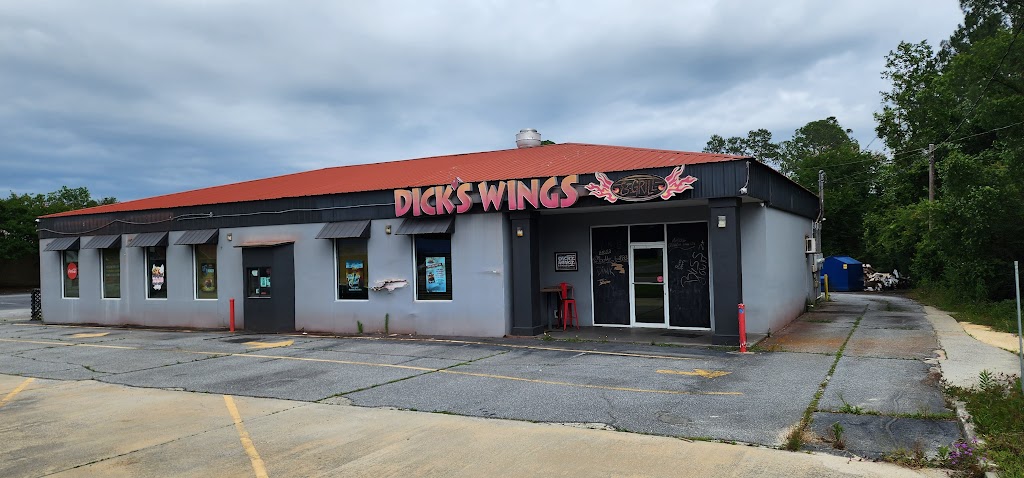 Dick's Wings & Grill Baxley GA 31513