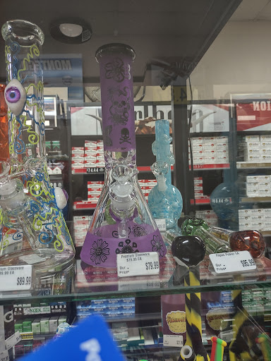 Tobacco Shop «Tobacco Junction», reviews and photos, 1400 E Broadway Ave, Gladewater, TX 75647, USA