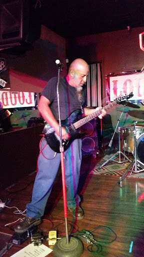 Live Music Bar «The Loudhouse Rock & Roll Bar», reviews and photos, 915 W Prince Rd, Tucson, AZ 85705, USA