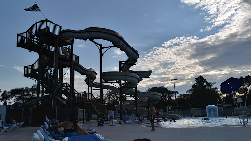 Park «Gouin Pool & Water Slides», reviews and photos, 2400 Scott St, Franklin Park, IL 60131, USA