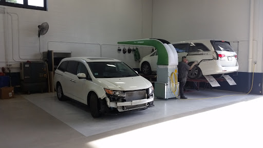 Auto Repair Shop «Star Auto Authority», reviews and photos, 600 Lakeview Pkwy, Vernon Hills, IL 60061, USA