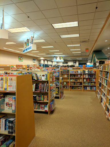 Book Store «Barnes & Noble», reviews and photos, 735 Haywood Rd, Greenville, SC 29607, USA