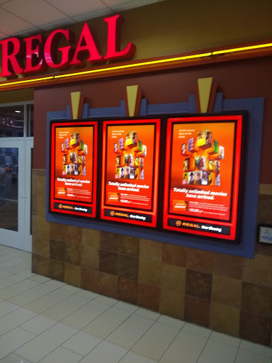 Movie Theater «Regal Galleria Mall Stadium 16», reviews and photos, 2001 S Rd, Poughkeepsie, NY 12601, USA