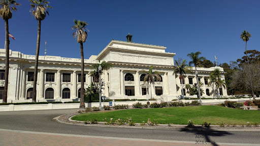 City Hall of Ventura Parking