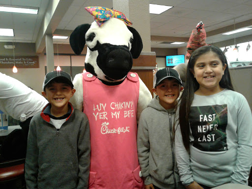 Fast Food Restaurant «Chick-fil-A», reviews and photos, 2835 Ridge Rd, Rockwall, TX 75032, USA