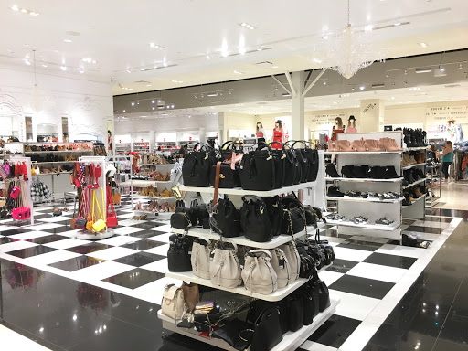 Clothing Store «Forever 21», reviews and photos, 450 Great Mall Dr, Milpitas, CA 95035, USA