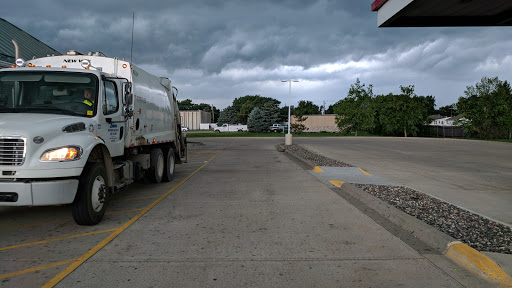 Convenience Store «Kwik Trip #330», reviews and photos, 104 Aspen Ln N, Belle Plaine, MN 56011, USA