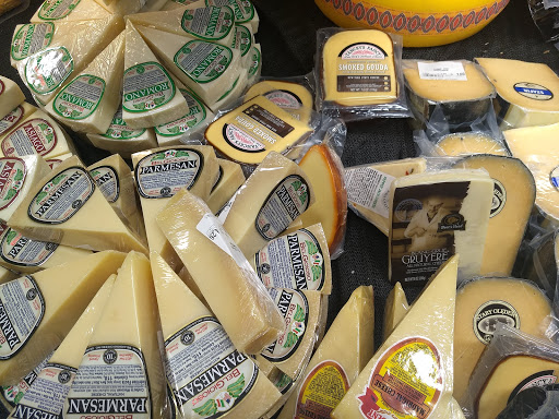 Grocery Store «Shop & Save Market», reviews and photos, 518 Metropolitan Way, Des Plaines, IL 60016, USA