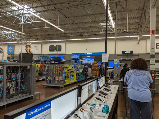Discount Store «Walmart», reviews and photos, 6210 Annapolis Rd, Landover Hills, MD 20784, USA