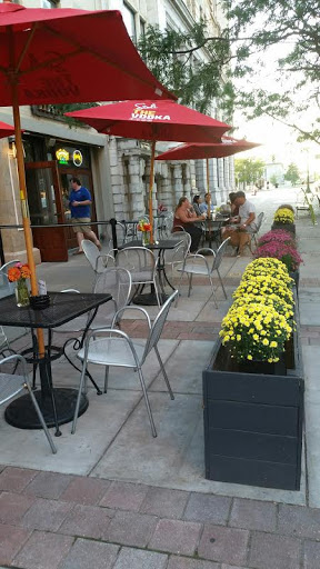 Restaurant «Maxwells», reviews and photos, 122 E Genesee St, Syracuse, NY 13202, USA