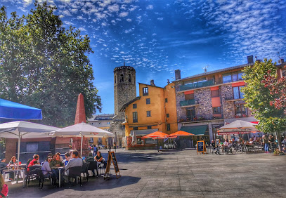 La Lluna Pizzeria Creperia - Plaça dels Herois, 7, 17520 Puigcerdà, Girona, Spain