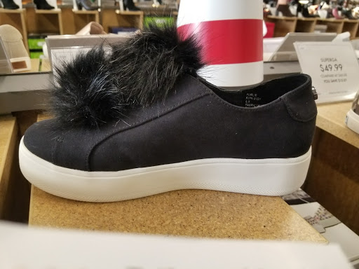 Shoe Store «DSW Designer Shoe Warehouse», reviews and photos, 4 S Tunnel Rd, Asheville, NC 28805, USA