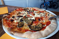 Pizza du Restaurant italien Neapolis à Chamonix-Mont-Blanc - n°11