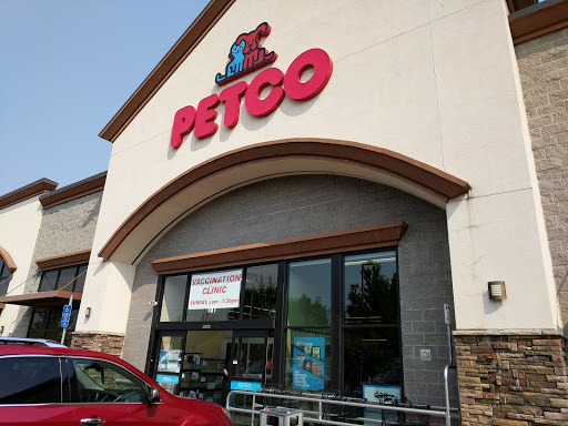 Pet Supply Store «Petco Animal Supplies», reviews and photos, 717 SE Geary St #101, Albany, OR 97321, USA