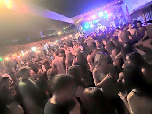 American Restaurant «Coconut Joes», reviews and photos, 28 N Park Row, Erie, PA 16507, USA