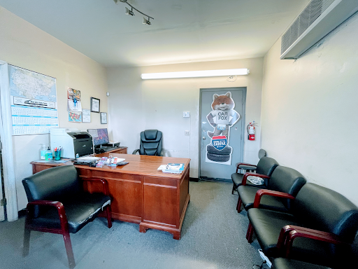 Used Car Dealer «Crystal Auto Sales Inc», reviews and photos, 2204 Nolensville Pike, Nashville, TN 37211, USA