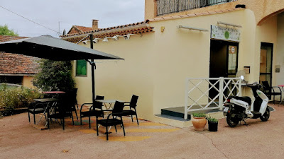 Salon de Thé Snack Chez Izi à Vidauban