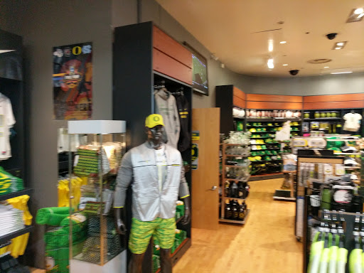 Sportswear Store «The Duck Store - Autzen Stadium», reviews and photos, 2735 Leo Harris Pkwy, Eugene, OR 97401, USA