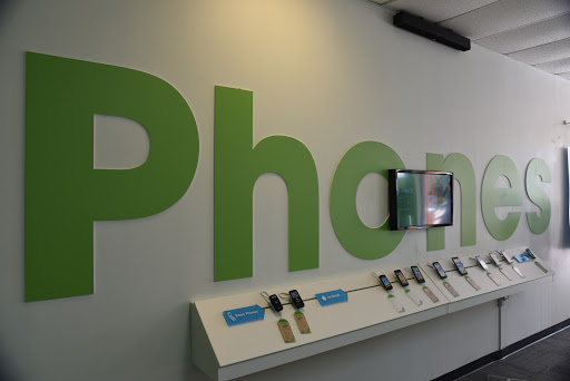 Cell Phone Store «Cricket Wireless Authorized Retailer», reviews and photos, 9115 Little Rd, New Port Richey, FL 34654, USA