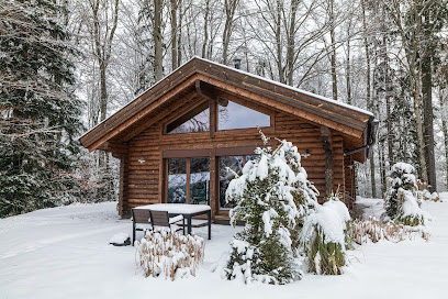 Hütte am Wald