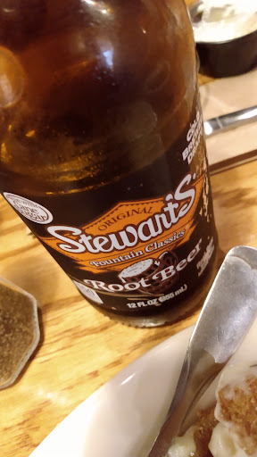 American Restaurant «Cracker Barrel Old Country Store», reviews and photos, 145 Prospect Hill Rd, East Windsor, CT 06088, USA