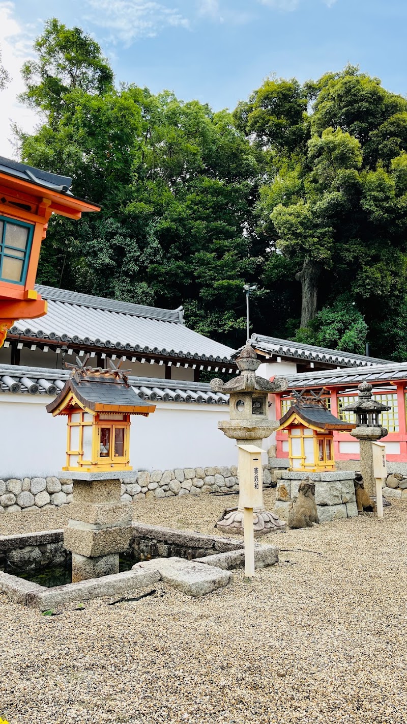 錦織神社