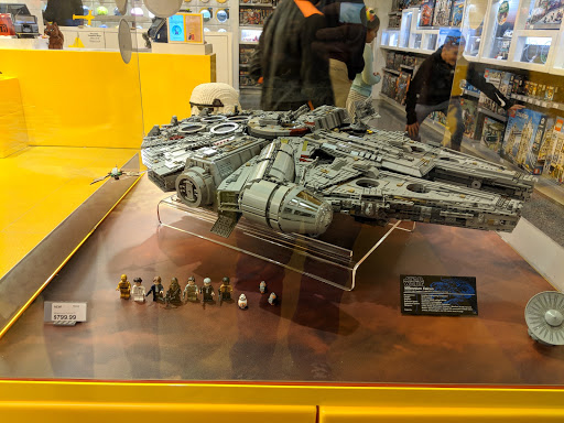 Toy Store «The LEGO Store», reviews and photos, 55 W County Center Dr, Des Peres, MO 63131, USA