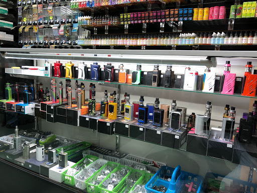 Tobacco Shop «Brockton smoke shop», reviews and photos, 793 Crescent St #1, Brockton, MA 02302, USA