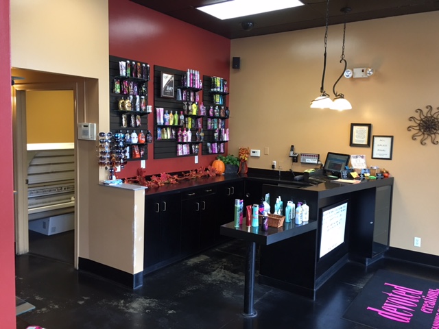 Tanning Zone Pioneers 68516
