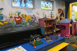 Kinderland image