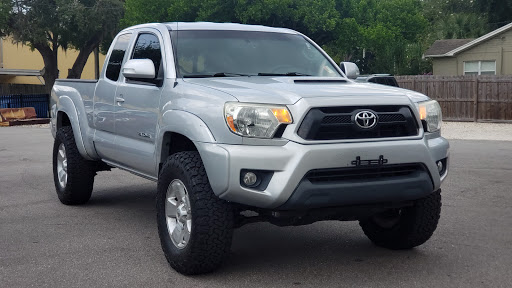 Used Car Dealer «Prestige Motors Tampa», reviews and photos, 16417 N Florida Ave, Lutz, FL 33549, USA
